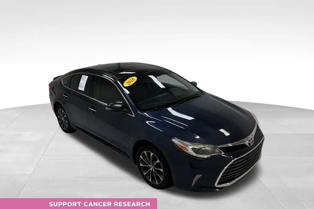 2016 Toyota Avalon Touring photo 1