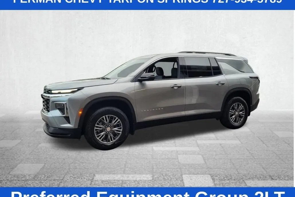 2025 Chevrolet Traverse photo 1
