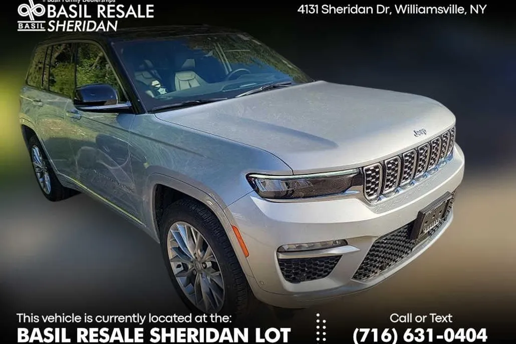 2023 Jeep Cherokee Summit Reserve 4xe photo 1