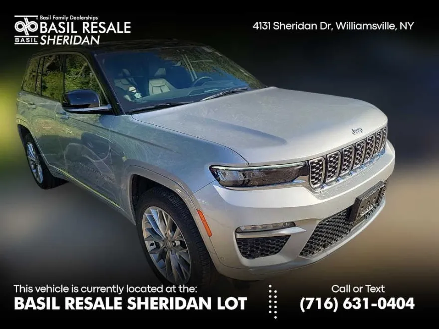2023 Jeep Cherokee Summit Reserve 4xe photo 1