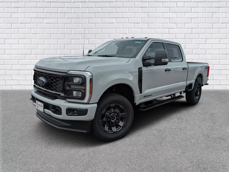 2026 Ford F-250 XL photo 1