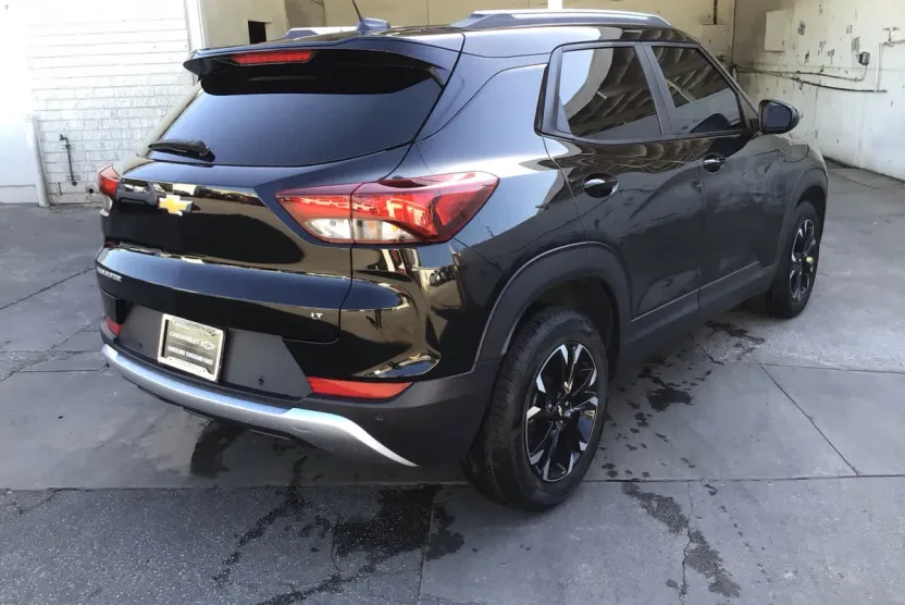 2023 Chevrolet Trailblazer LT photo 1