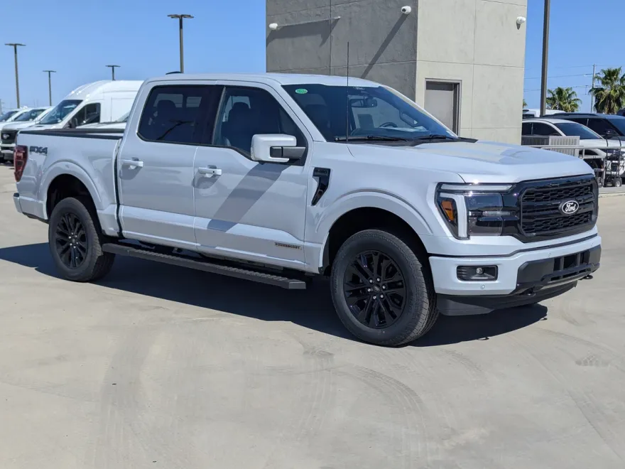 2025 Ford F-150 Lariat photo 1