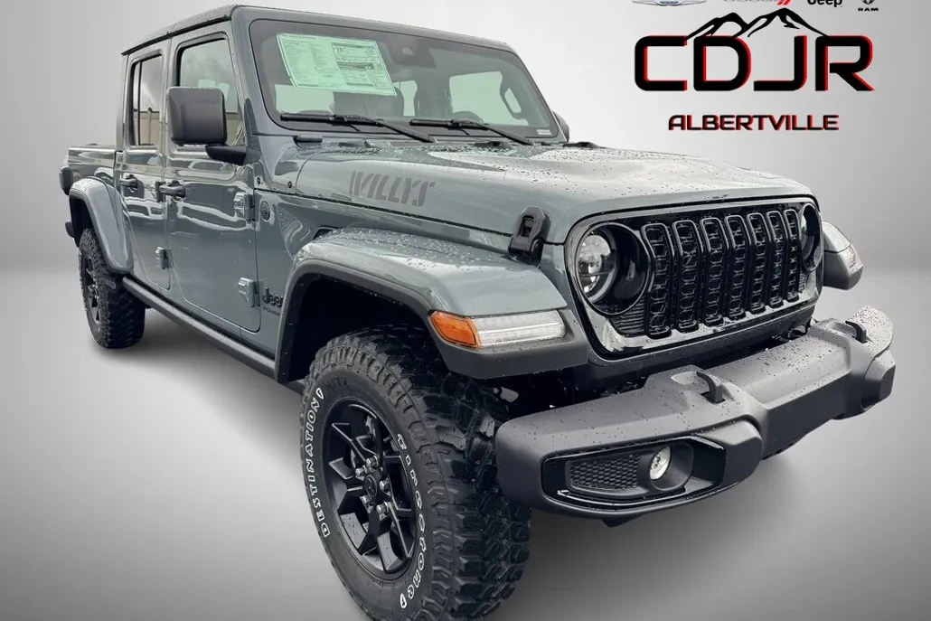 2025 Jeep Gladiator Willys photo 1