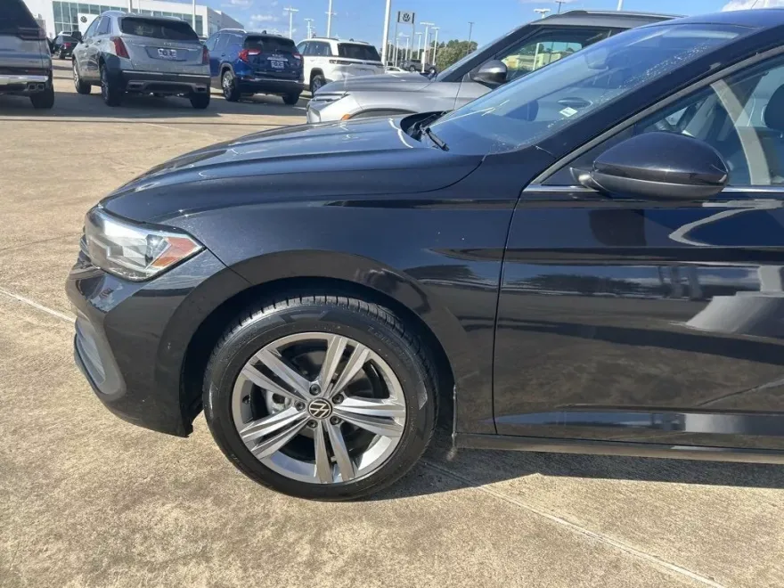 2024 Volkswagen Jetta 1.5T SE photo 1