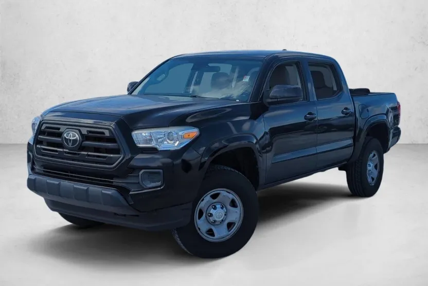 2019 Toyota Tacoma SR Double Cab photo 1
