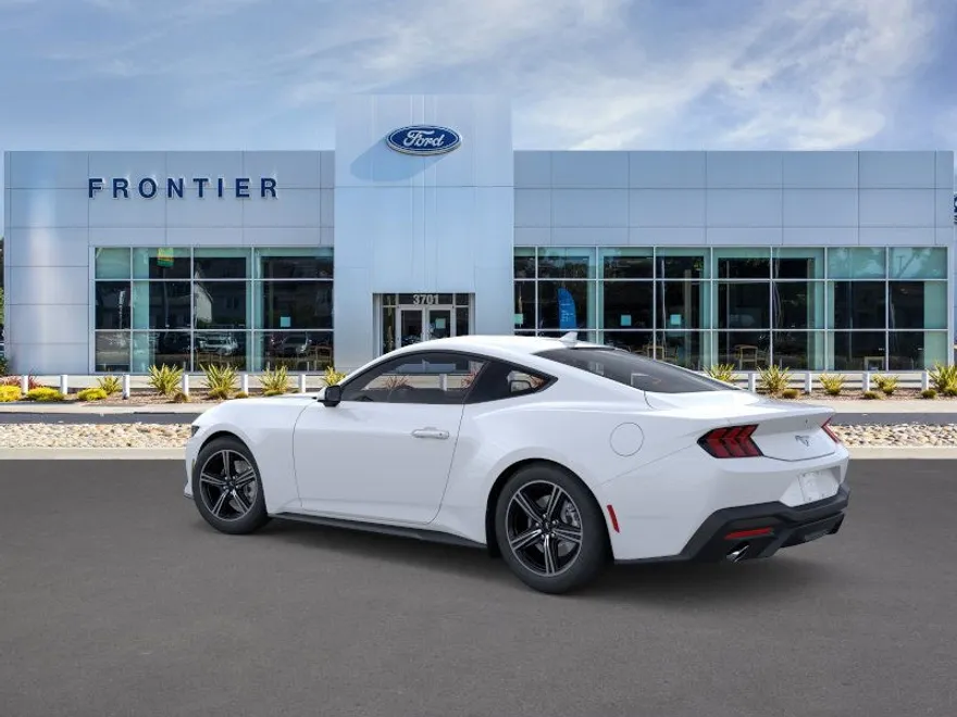 2025 Ford Mustang EcoBoost photo 1