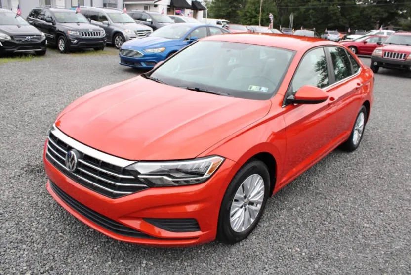 2019 Volkswagen Jetta S photo 1