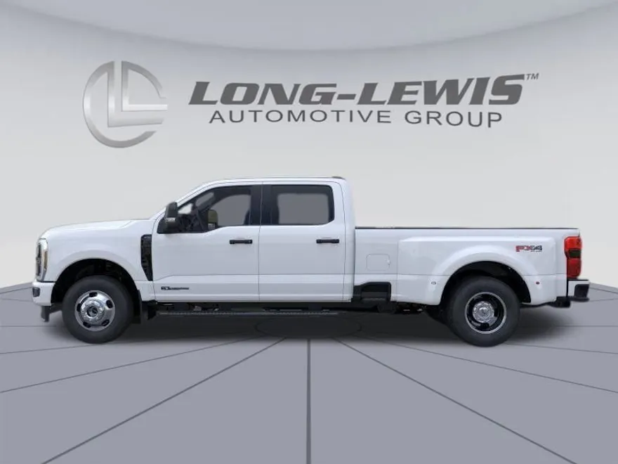 2026 Ford F-350 photo 1