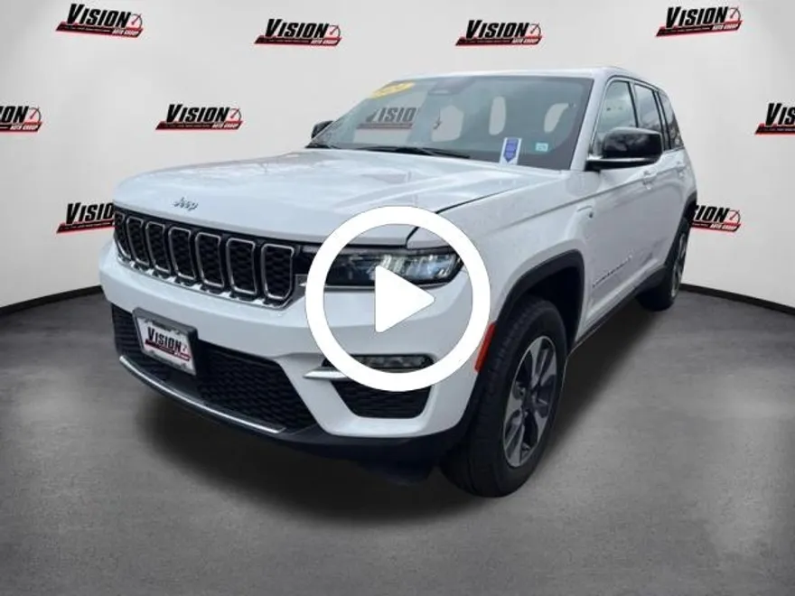 2024 Jeep Cherokee 4xe Base photo 1