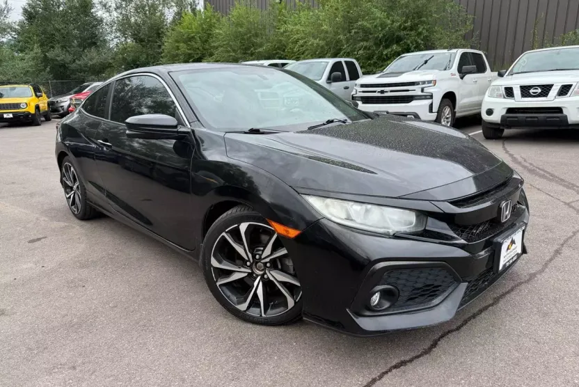 2018 Honda Civic Si photo 1