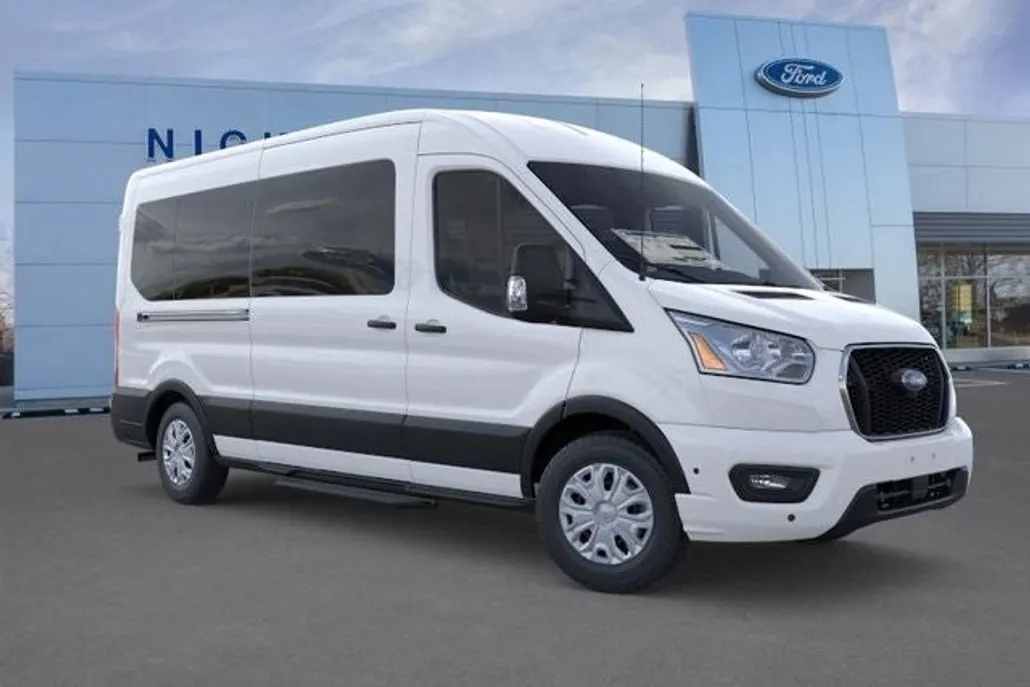 2025 Ford Transit photo 1