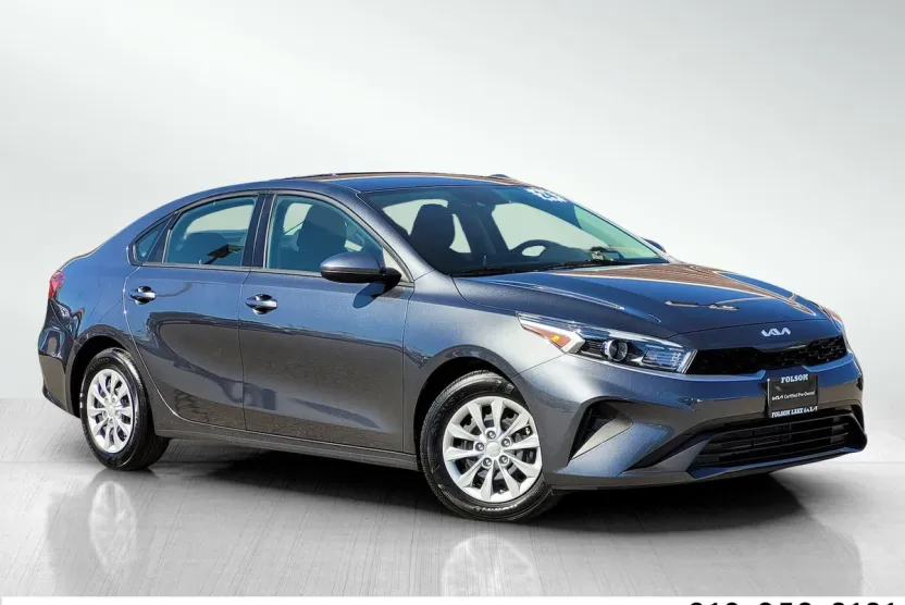 2024 Kia Forte LX photo 1