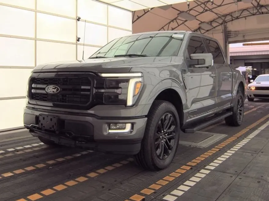 2024 Ford F-150 Lariat photo 1
