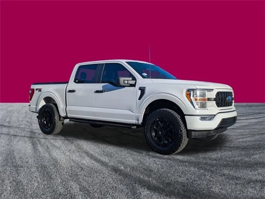 2022 Ford F-150 XL photo 1