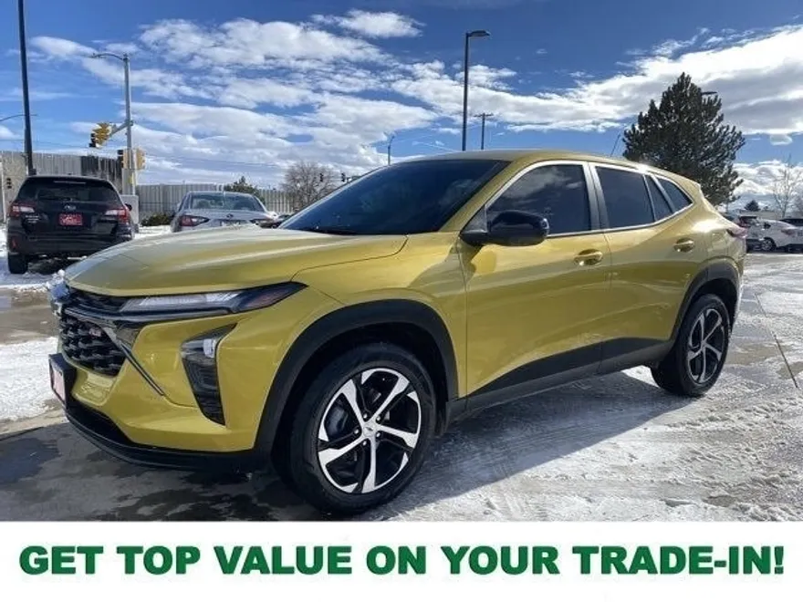 2024 Chevrolet Trax photo 1