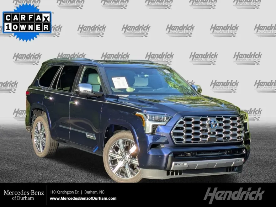 2023 Toyota Sequoia Capstone photo 1