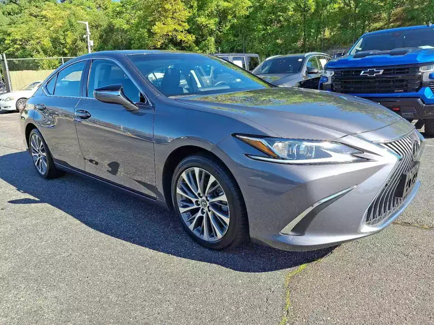 2021 Lexus ES 350 photo 1