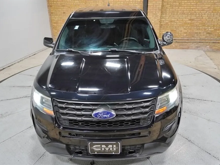 2017 Ford Explorer photo 1