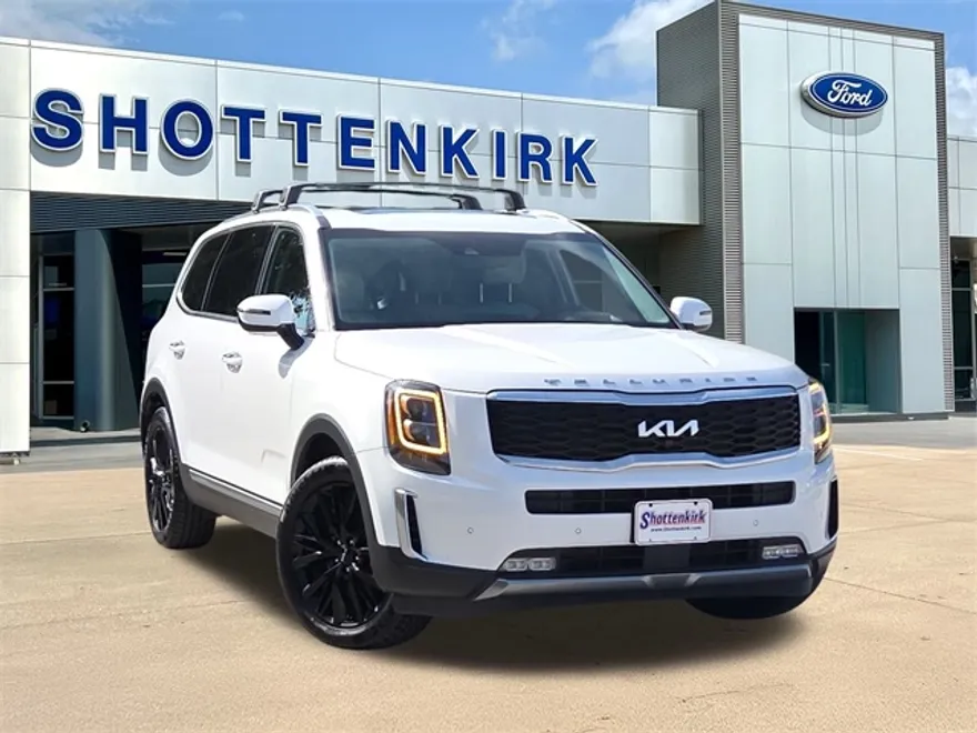 2022 Kia Telluride SX photo 1