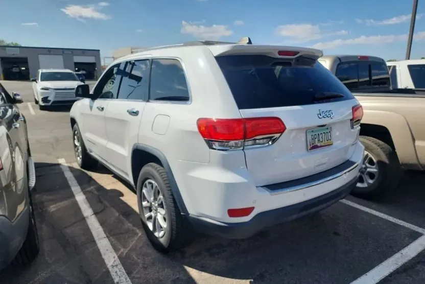 2015 Jeep Grand Cherokee Limited photo 1