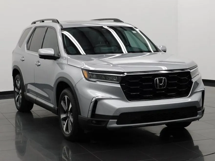 2025 Honda Pilot Elite photo 1