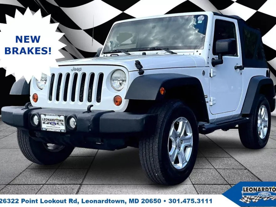 2013 Jeep Wrangler Sport photo 1