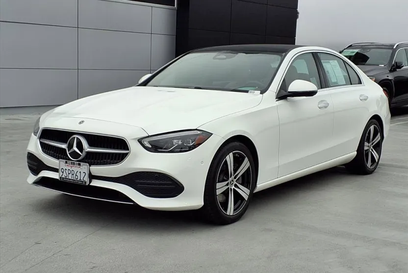 2025 Mercedes Benz C 300 4MATIC photo 1