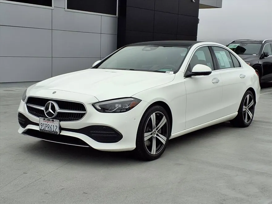 2025 Mercedes Benz C 300 4MATIC photo 1