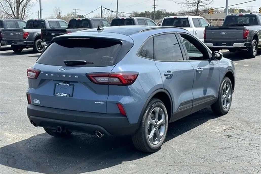2025 Ford Escape Hybrid ST-Line Select photo 1