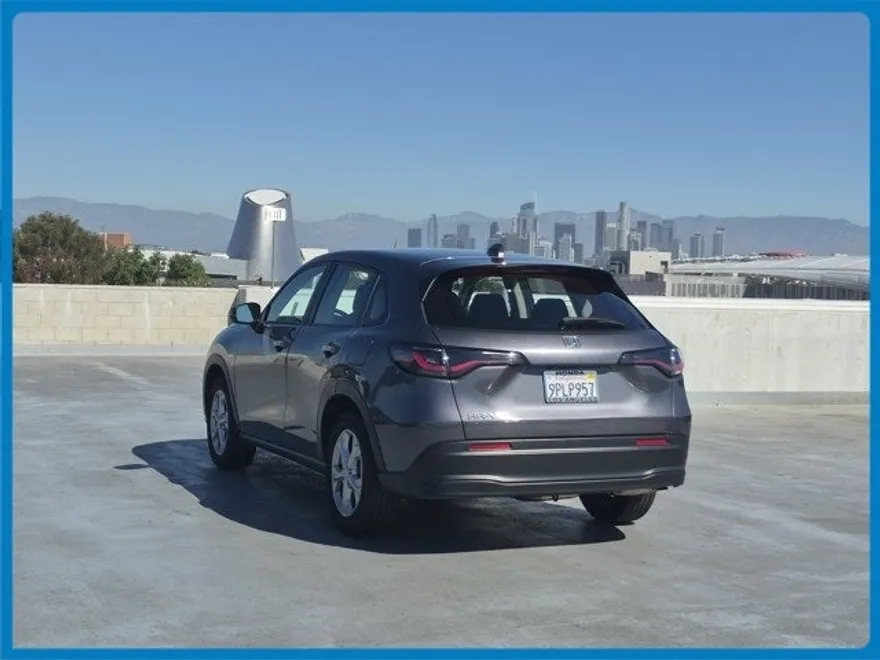 2025 Honda HR-V LX photo 1