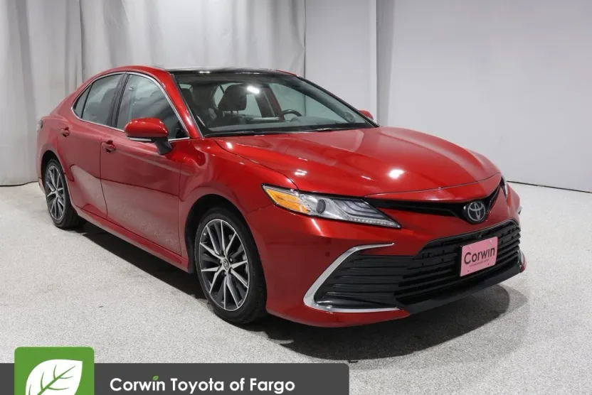 2024 Toyota Camry XLE photo 1