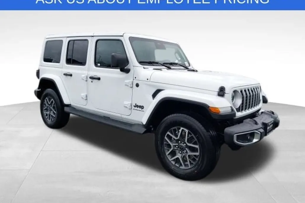 2025 Jeep Wrangler Sahara photo 1