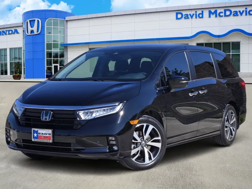 2024 Honda Odyssey Touring photo 1
