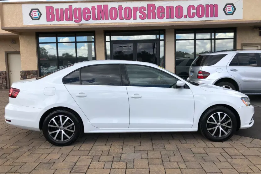 2018 Volkswagen Jetta 1.4T SE photo 1