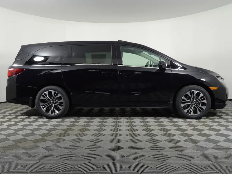 2026 Honda Odyssey Elite photo 1