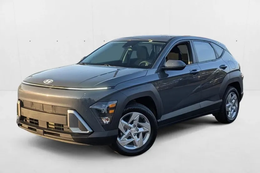 2025 Hyundai Kona SE photo 1