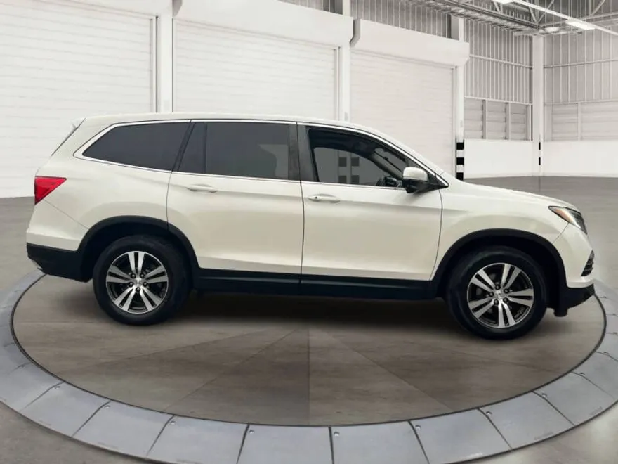 2016 Honda Pilot EX-L photo 1