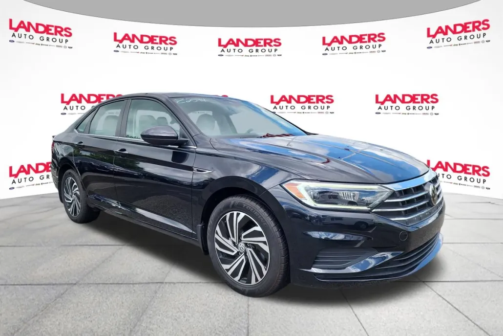 2021 Volkswagen Jetta SEL photo 1