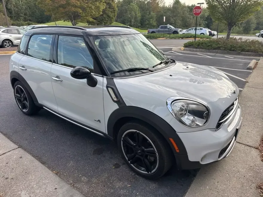 2015 Mini Countryman ALL4 S photo 1