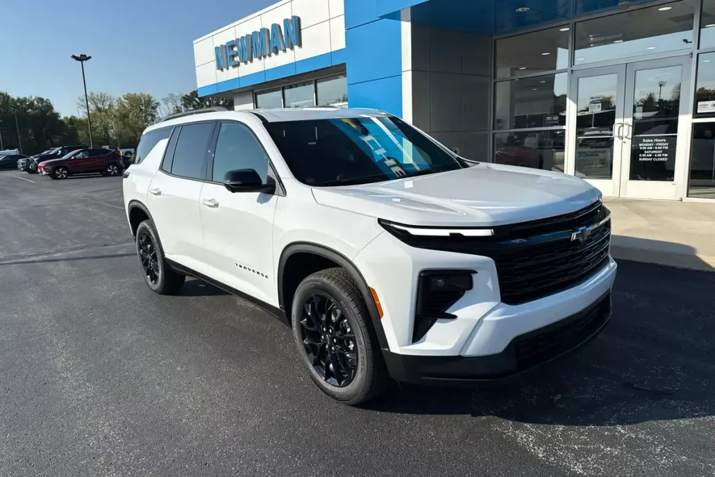 2026 Chevrolet Traverse photo 1