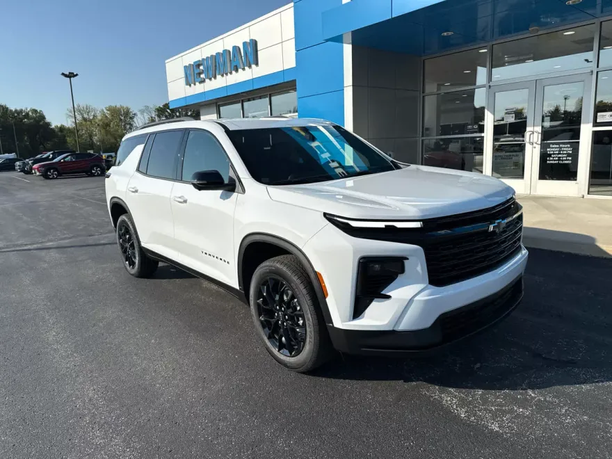 2026 Chevrolet Traverse photo 1