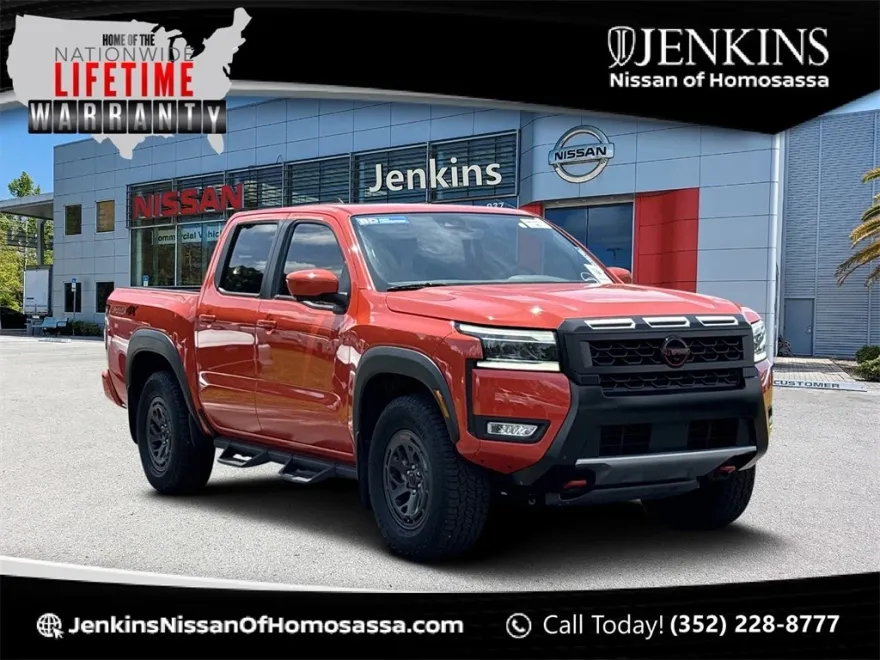 2025 Nissan Frontier PRO-4X photo 1