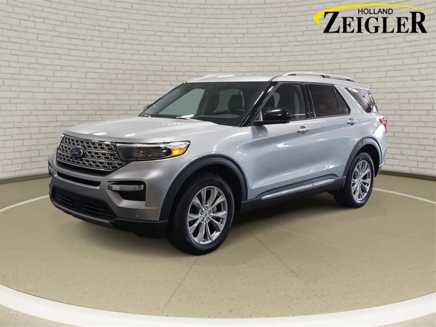 2022 Ford Explorer Limited photo 1