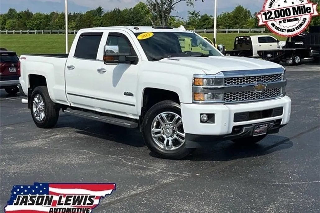 2015 Chevrolet Silverado 2500HD High Country photo 1