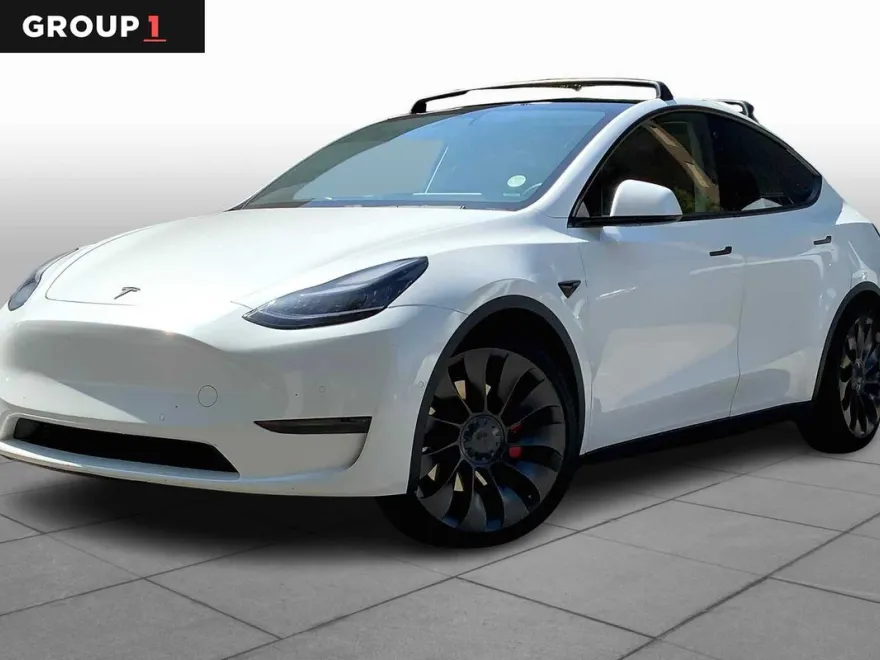 2021 Tesla Model Y Performance photo 1