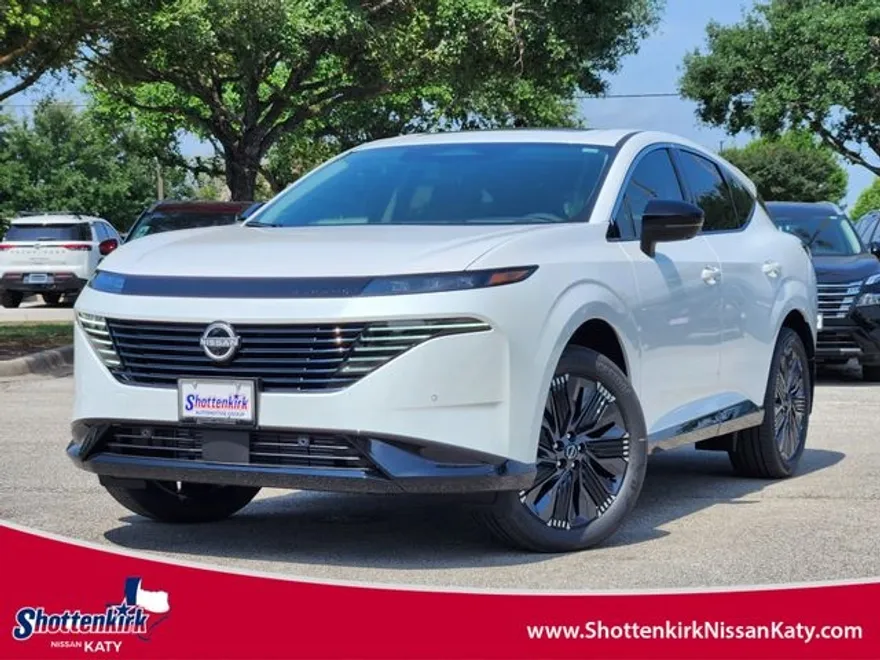 2025 Nissan Murano Platinum photo 1