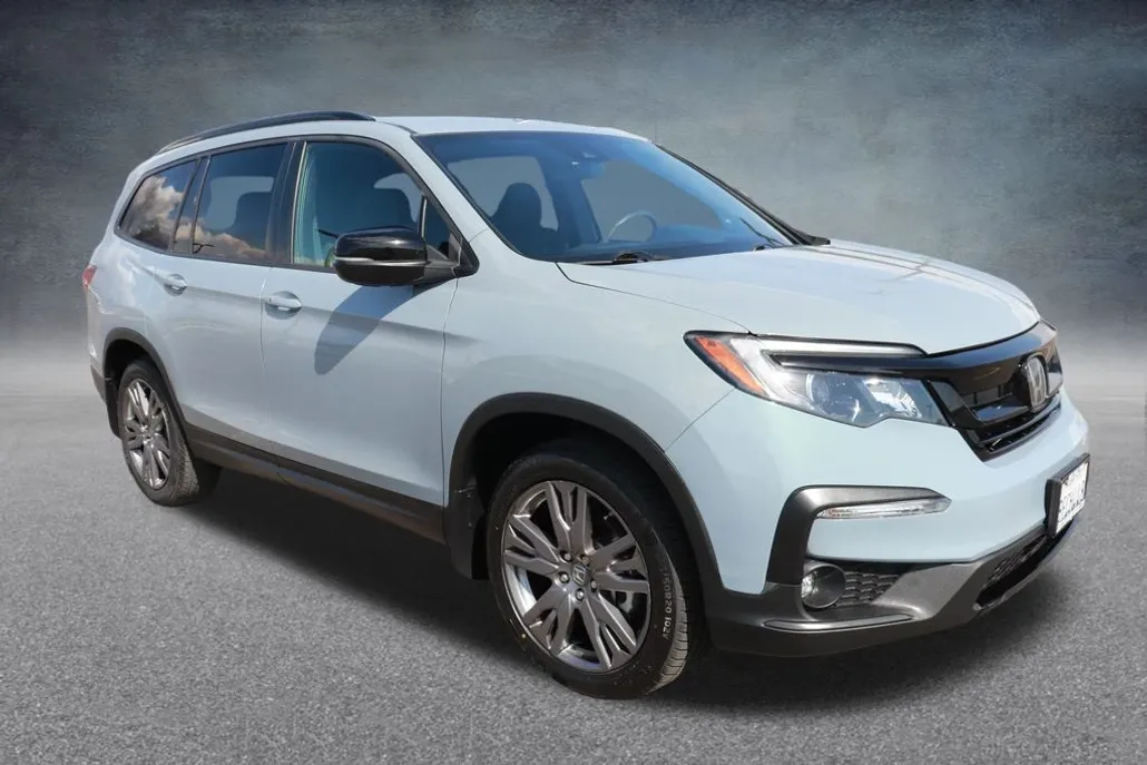 2022 Honda Pilot Sport photo 1