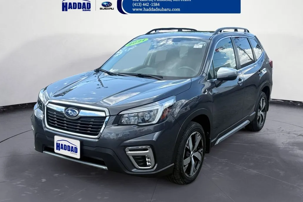 2021 Subaru Forester Touring photo 1