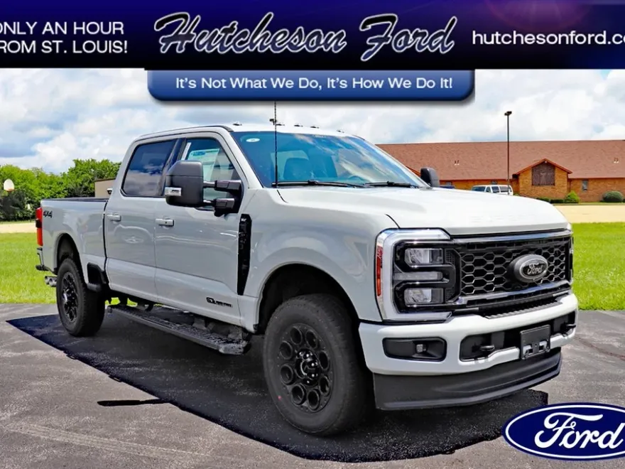 2025 Ford F-350 XLT photo 1